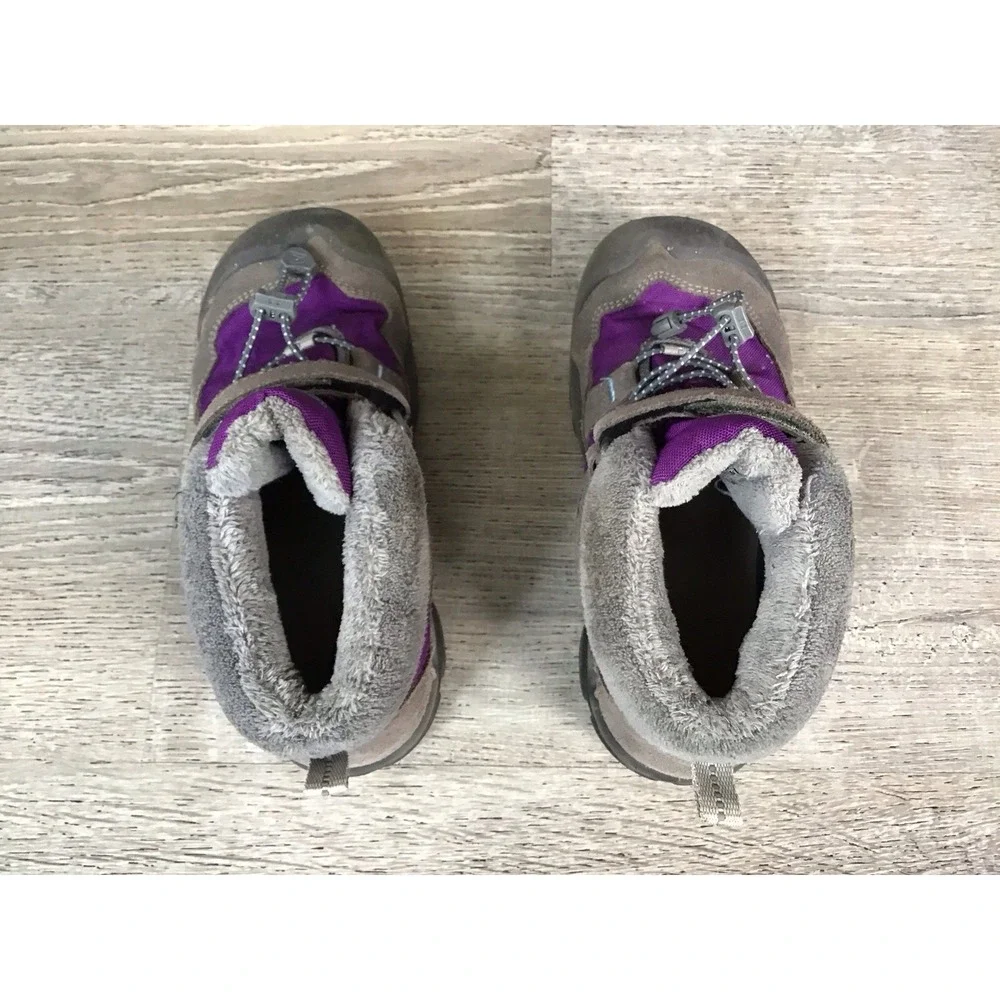 Keen Knotch Youth Size 4 Insulated Waterproof Purple Ankle Boots #1026738